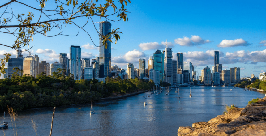 Views-of-Brisbane-river-on-an-Australian-Gap-Year